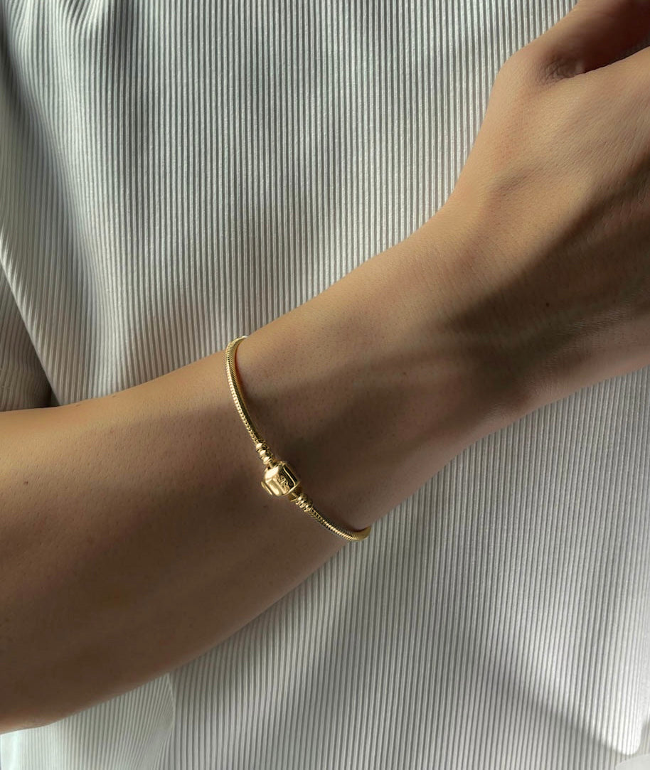 メタルブレスレット ／ゴールド